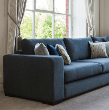 Colorado Sofa in Edgar Indigo