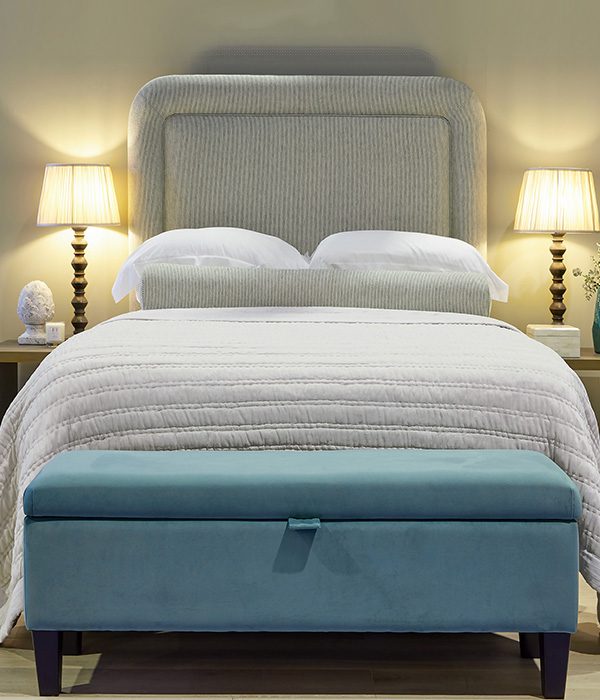 Harper Bed Bench with Storage in Plush Aqua