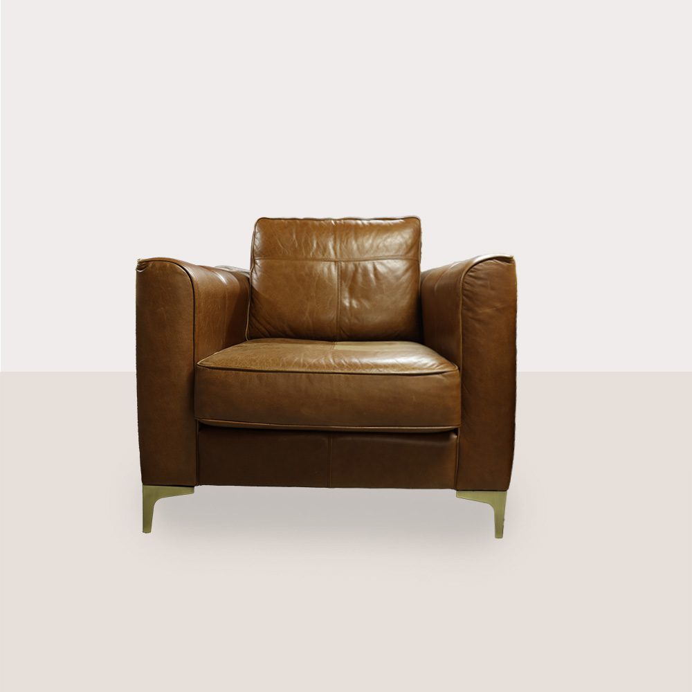 Finline Leather Nolan Chair in Mustang Tan
